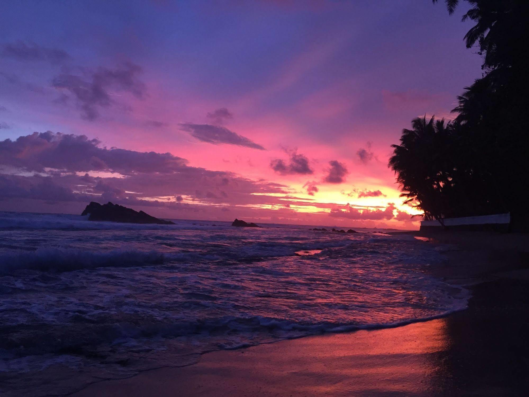 Blue Sky Beach Resort อูนาวาตูนา ภายนอก รูปภาพ
