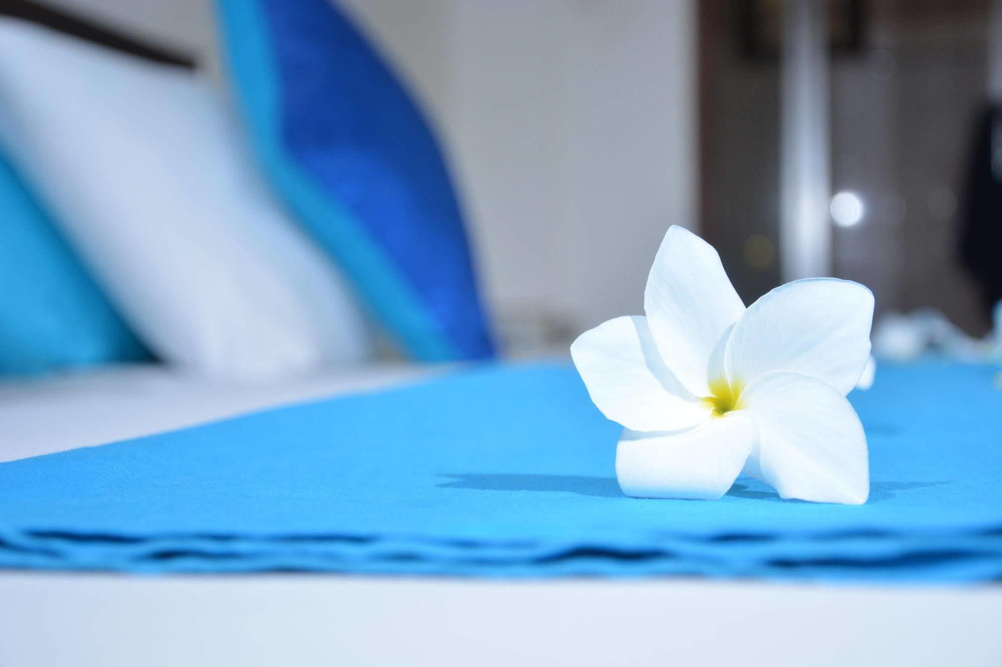 Blue Sky Beach Resort อูนาวาตูนา ภายนอก รูปภาพ