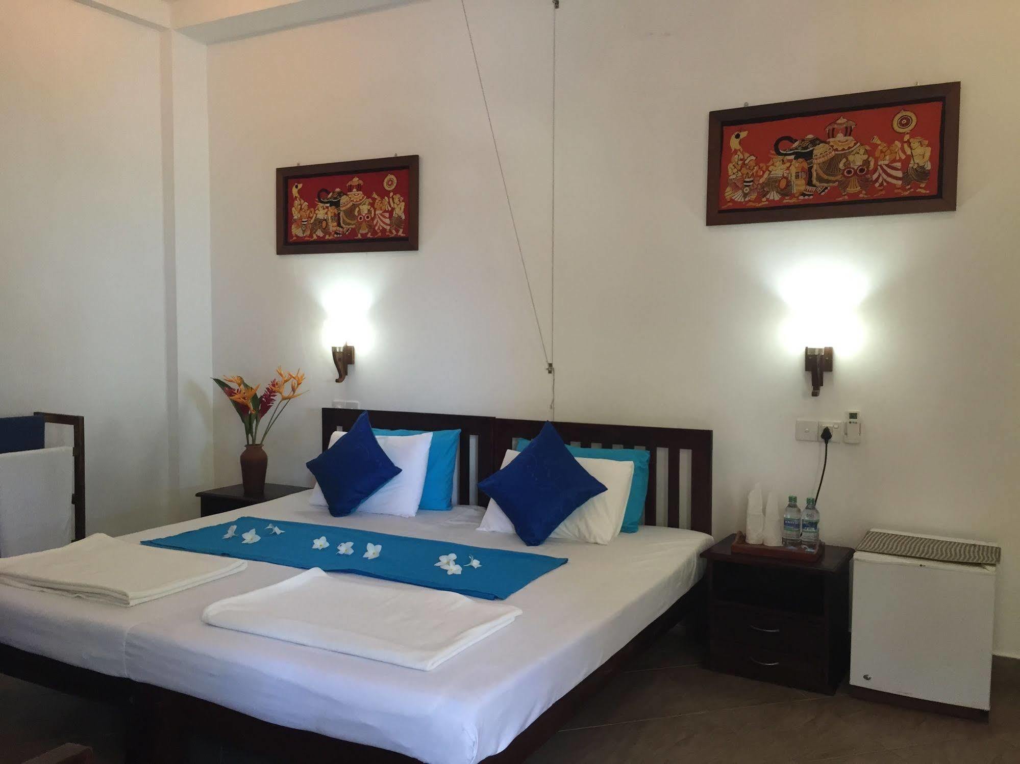 Blue Sky Beach Resort อูนาวาตูนา ภายนอก รูปภาพ