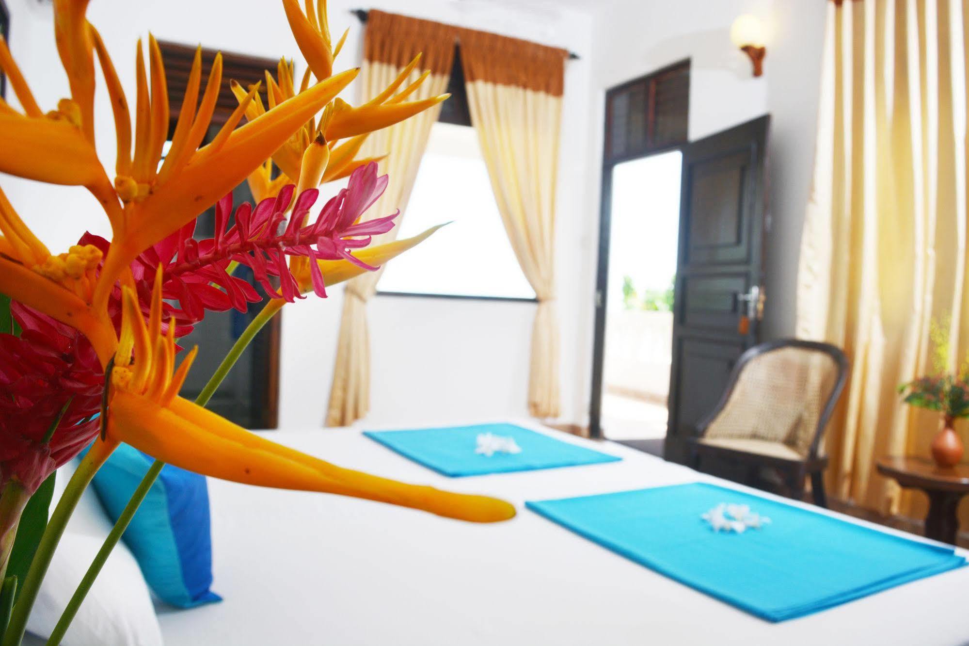 Blue Sky Beach Resort อูนาวาตูนา ภายนอก รูปภาพ